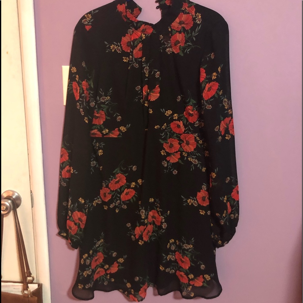 Rose flowered casual/formal dress!